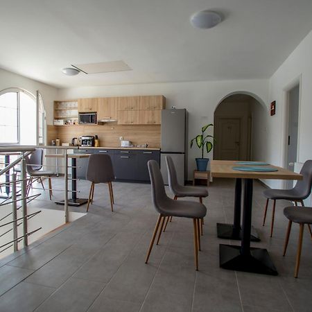 Fonix Design Rooms Debrecen Luaran gambar